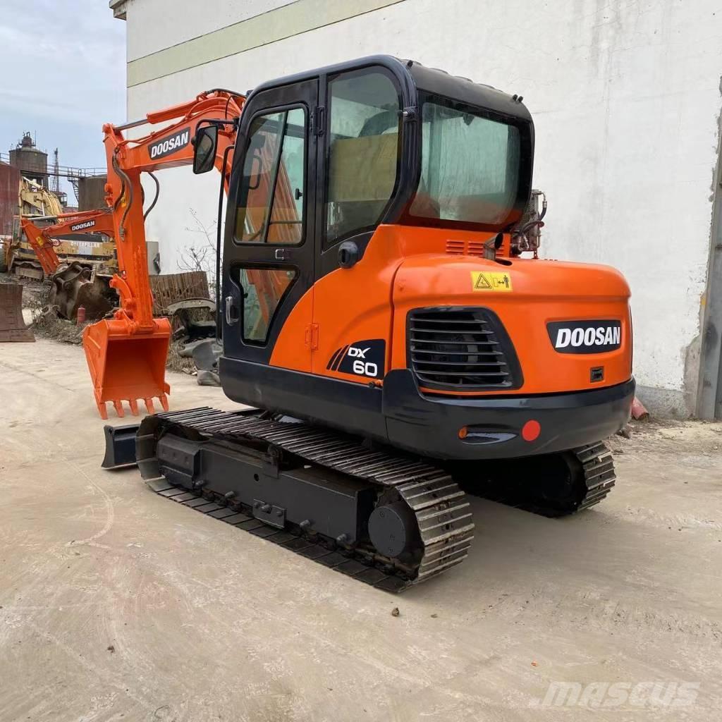 Doosan DX 60-9 C Minigrävare < 7t