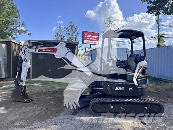 Bobcat E35i Minigrävare < 7t
