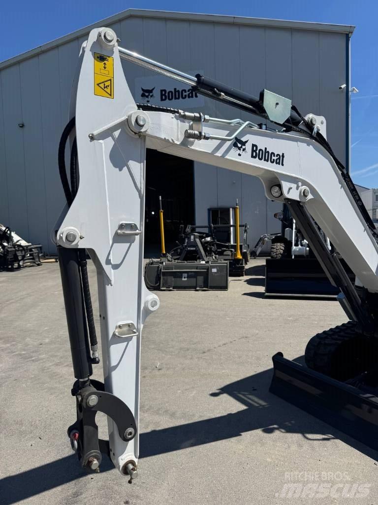 Bobcat E35z Minigrävare < 7t