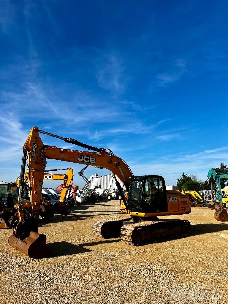 JCB JS 220 N LC Bandgrävare