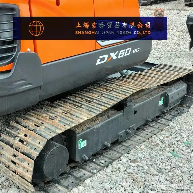 Doosan DX 60-9C Bandgrävare