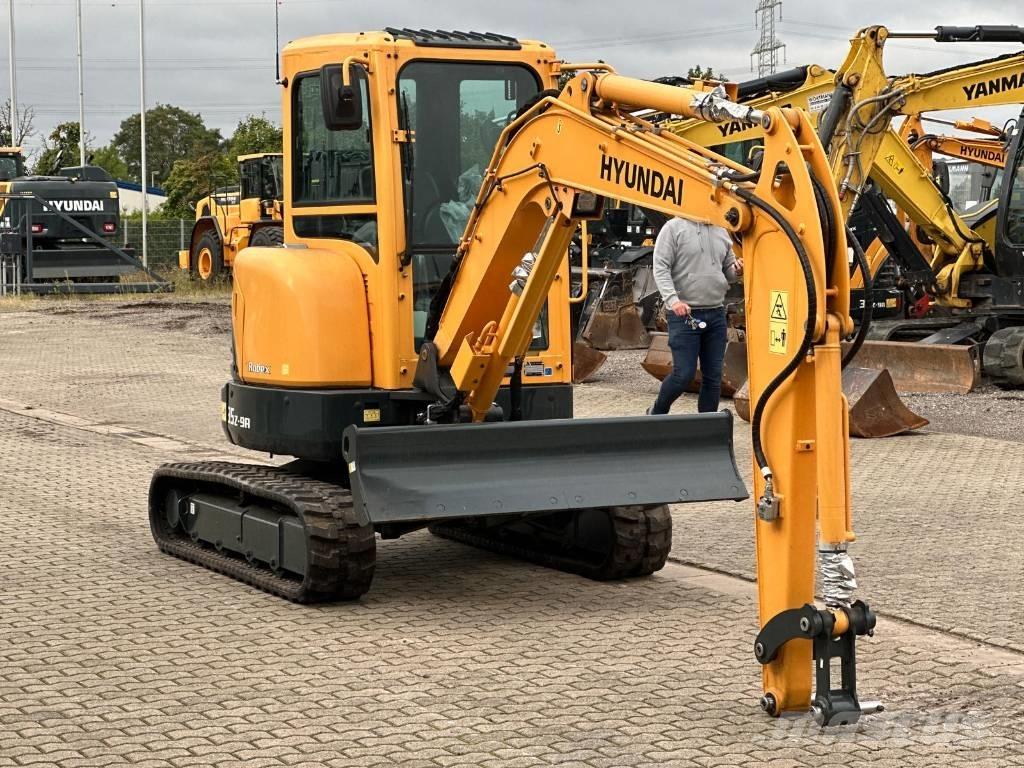 Hyundai R35Z 9A Minigrävare < 7t