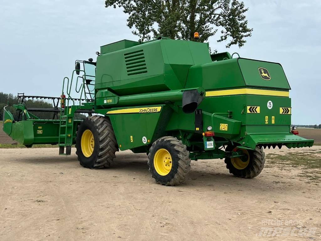 John Deere 1570 Skördetröskor