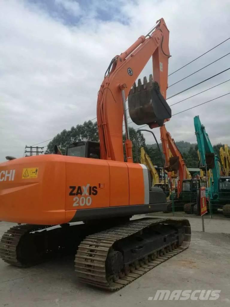 Hitachi zx200 Bandgrävare