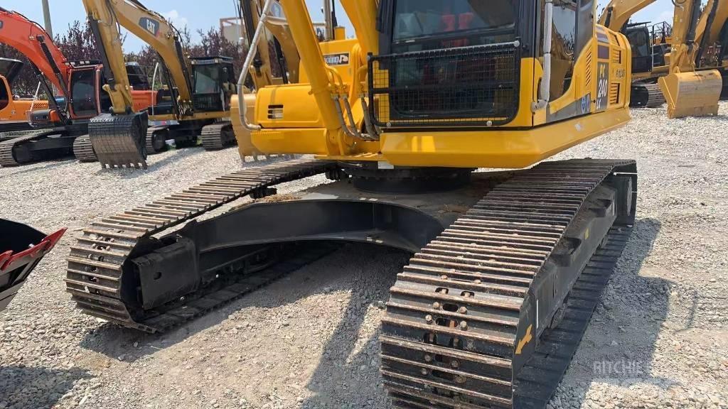 Komatsu PC240 Bandgrävare