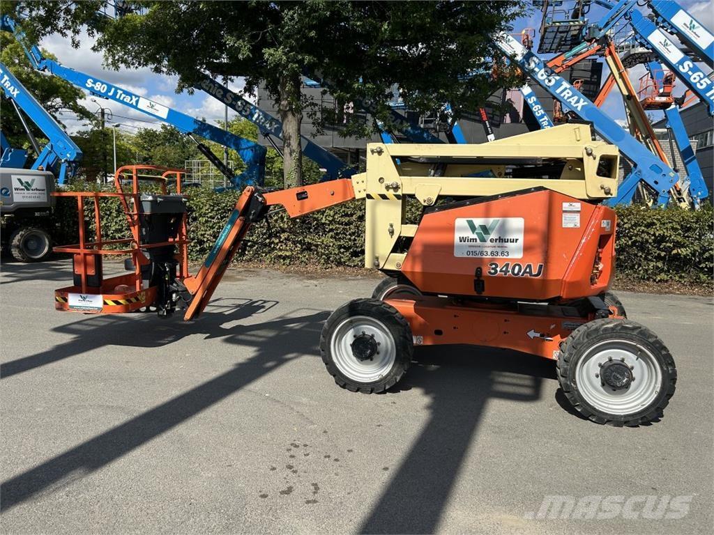 JLG 340AJ (4566) Bomliftar