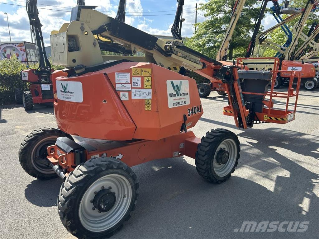 JLG 340AJ (4566) Bomliftar