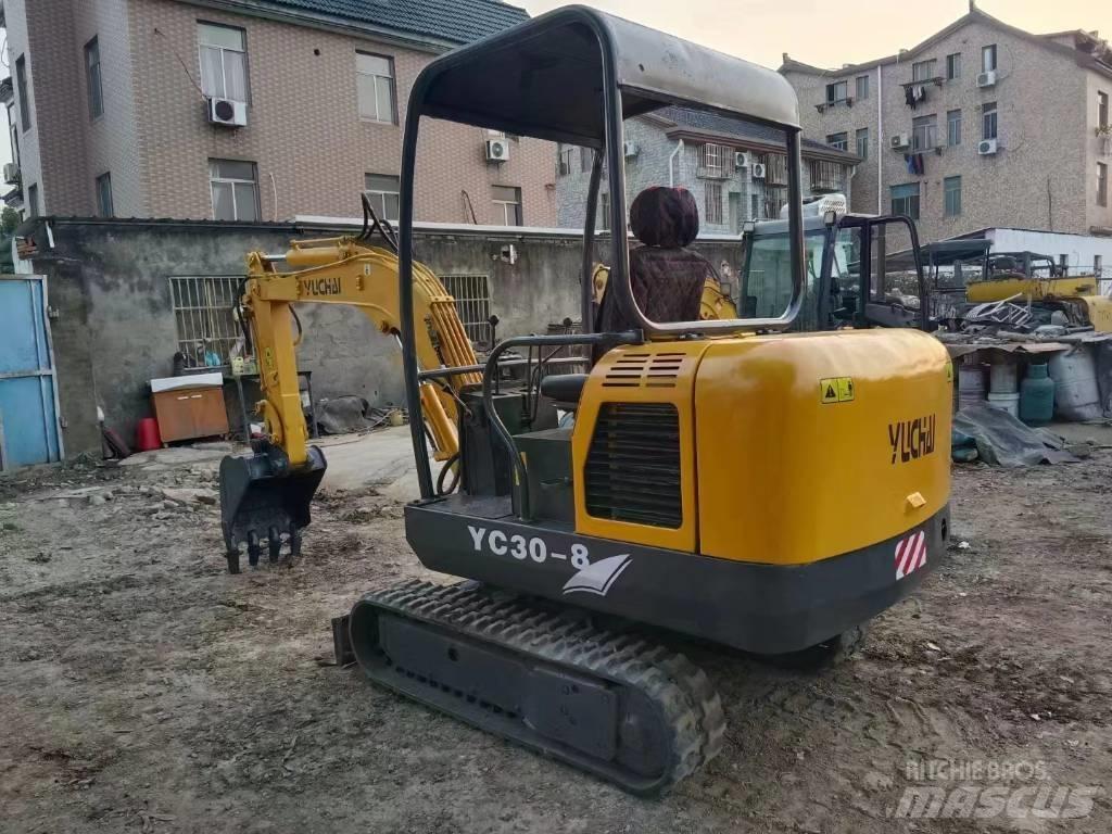 Yuchai 30-8 Minigrävare < 7t