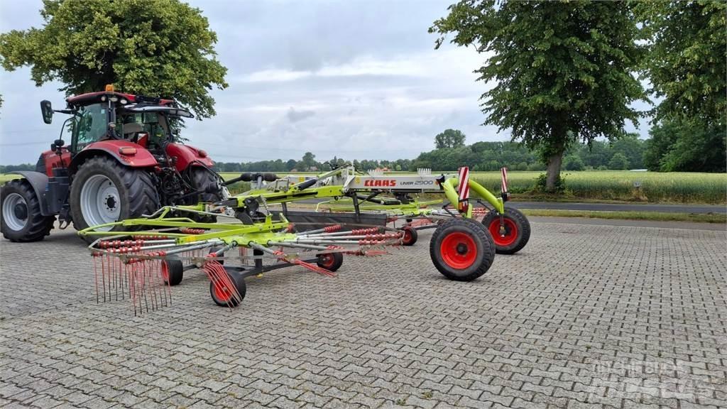 CLAAS Liner 2900 Strängläggande skördare