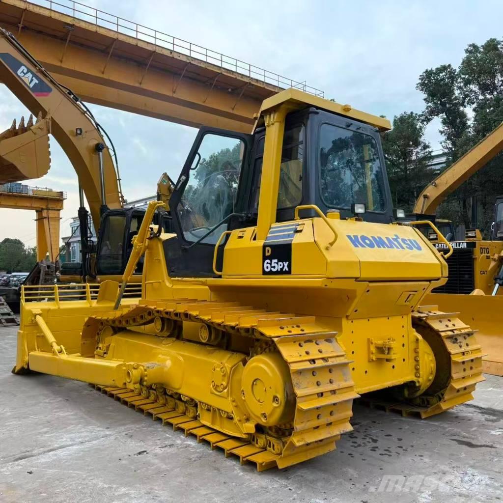 Komatsu D 65 PX-12E Bandschaktare