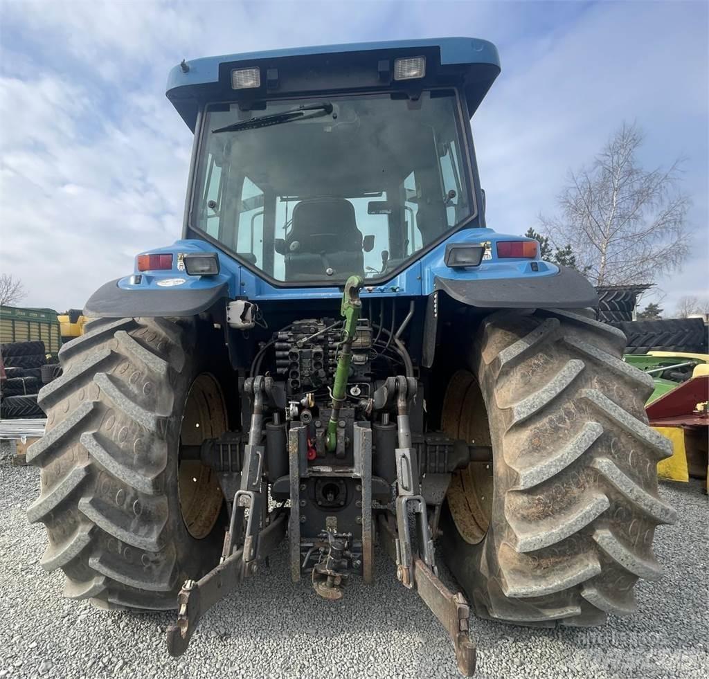 New Holland 8670 Traktorer