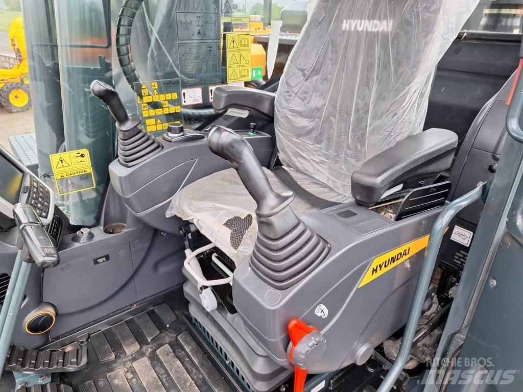 Hyundai HX210A L Bandgrävare