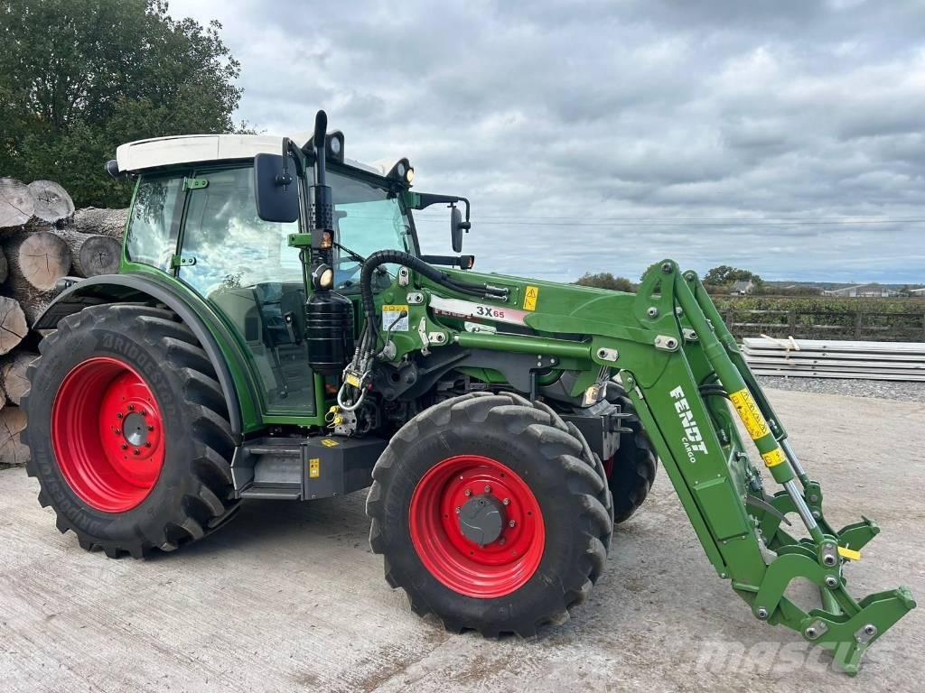 Fendt 211 Vario Traktorer