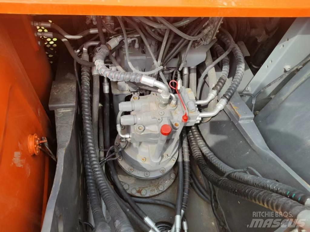 Hitachi ZX200 Bandgrävare