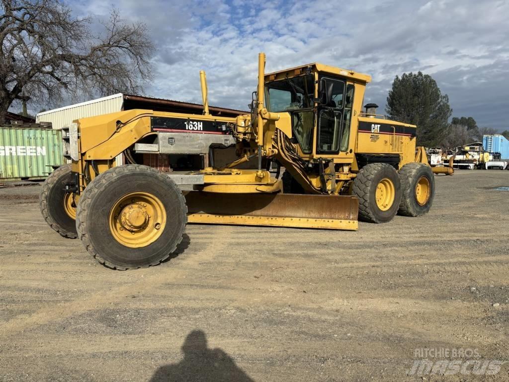 CAT 163H Väghyvlar