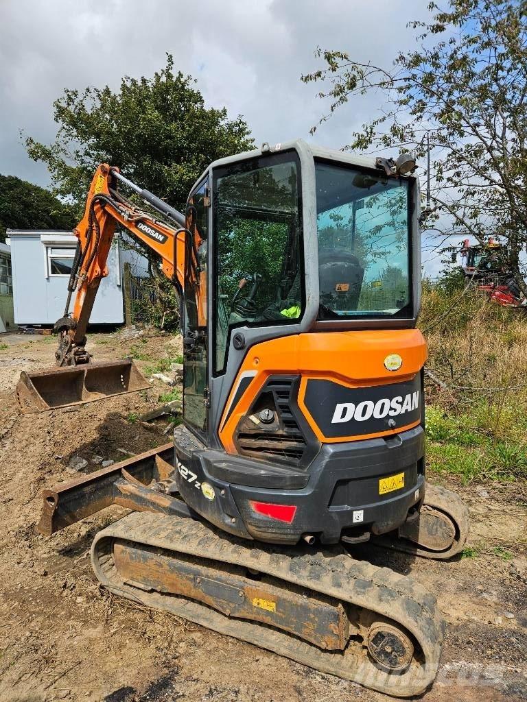 Doosan DX 27 Z Minigrävare < 7t