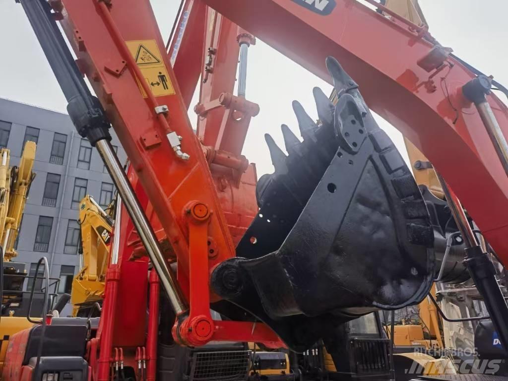 Doosan DX140LC-7 Bandgrävare