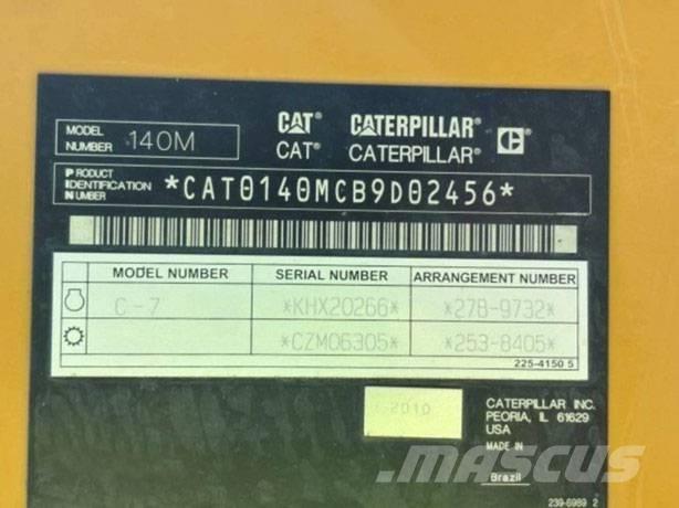 CAT 140 M Väghyvlar
