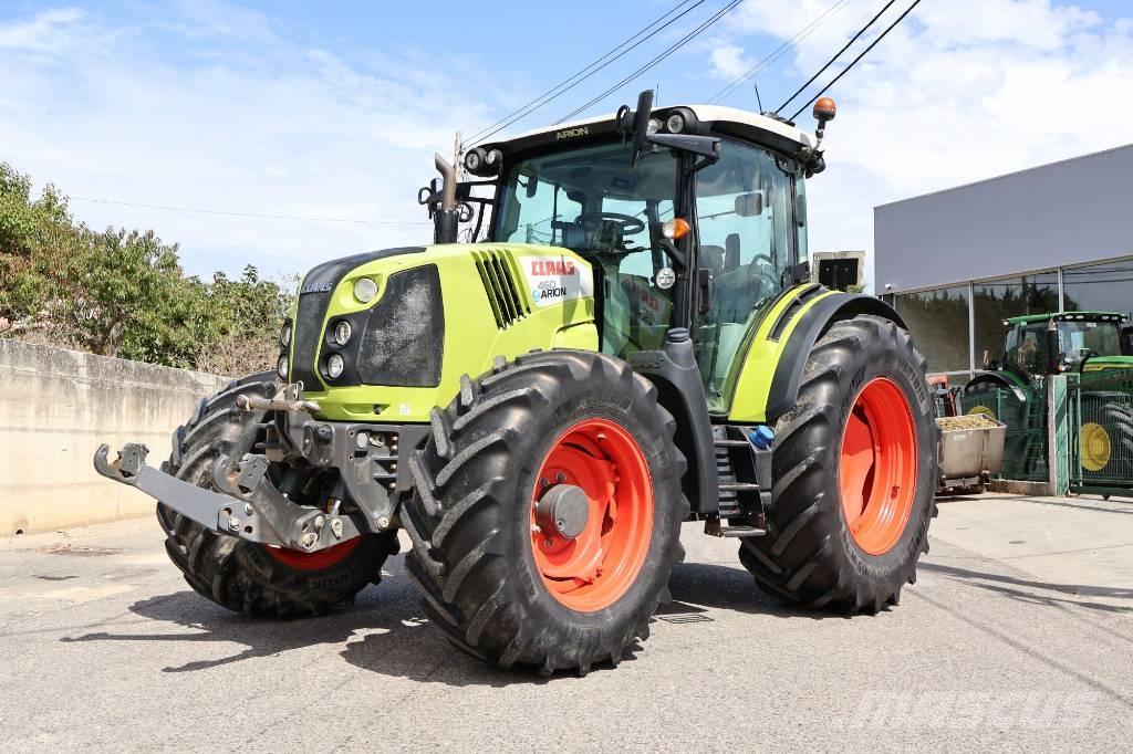 CLAAS Arion 460 Traktorer