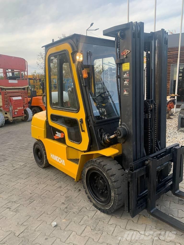 Hangcha CPQD 30 N Gasolmotviktstruckar