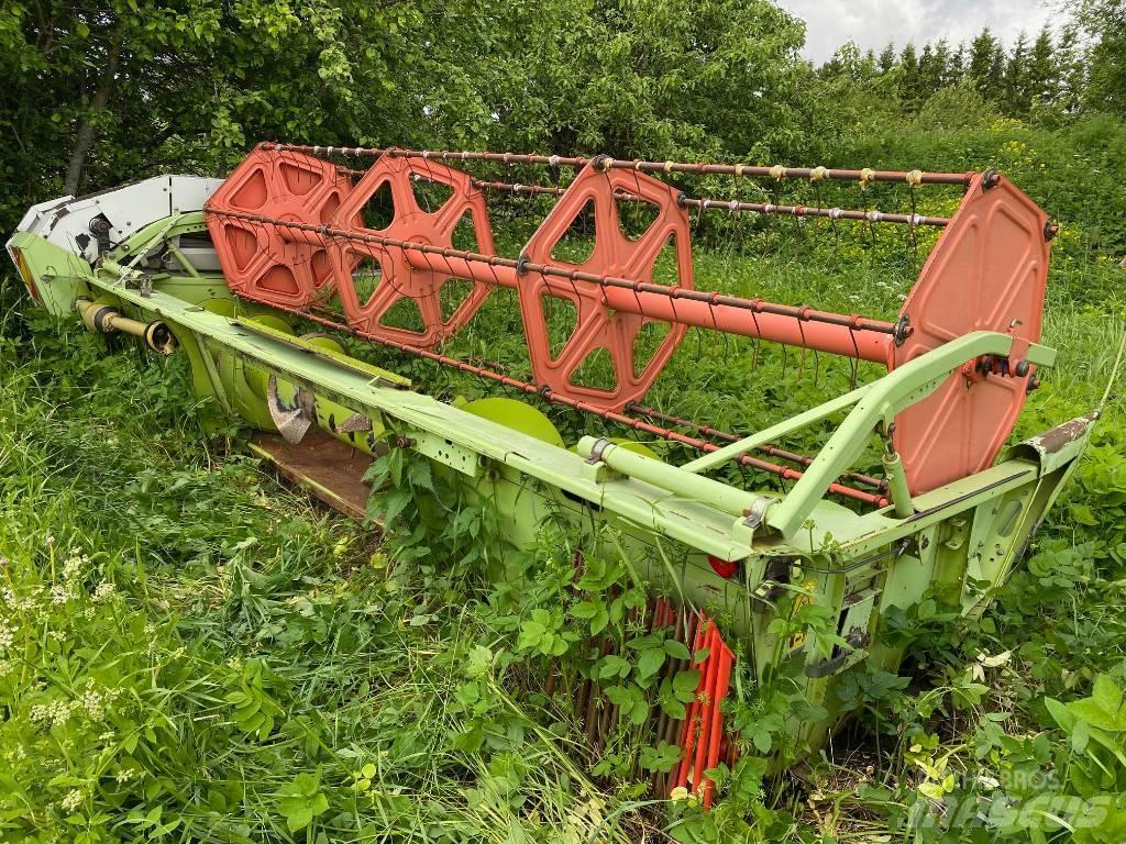 CLAAS Dominator 150 Skördetröskor