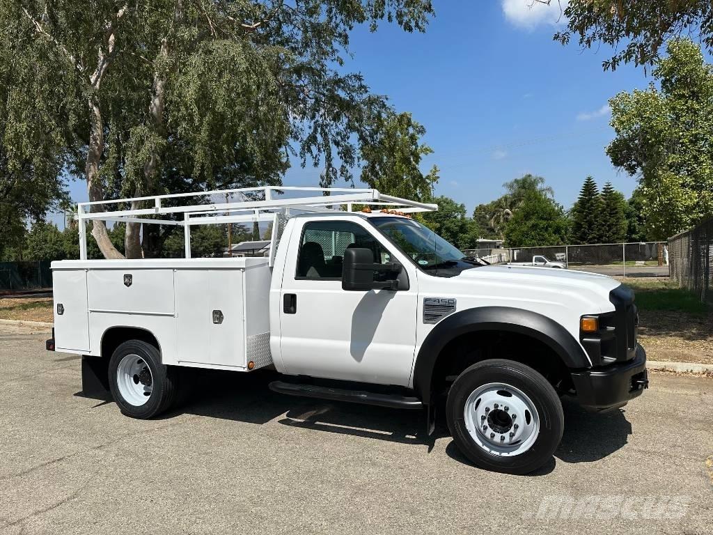 Ford F 450 SD Plogbilar