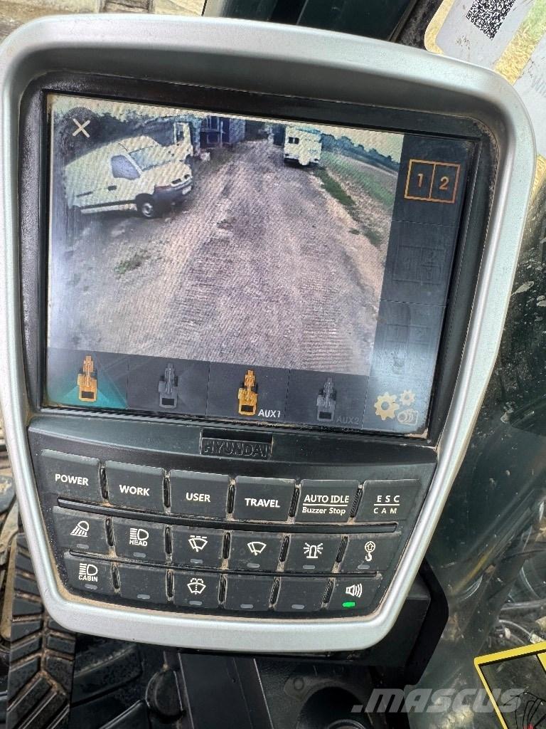 Hyundai HX140 LC Bandgrävare