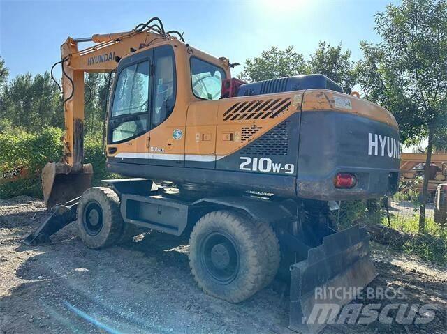 Hyundai 210W Hjulgrävare
