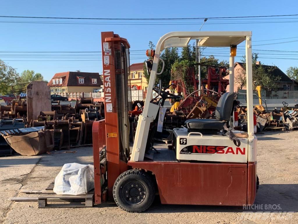 Nissan MA01L15U Elmotviktstruckar