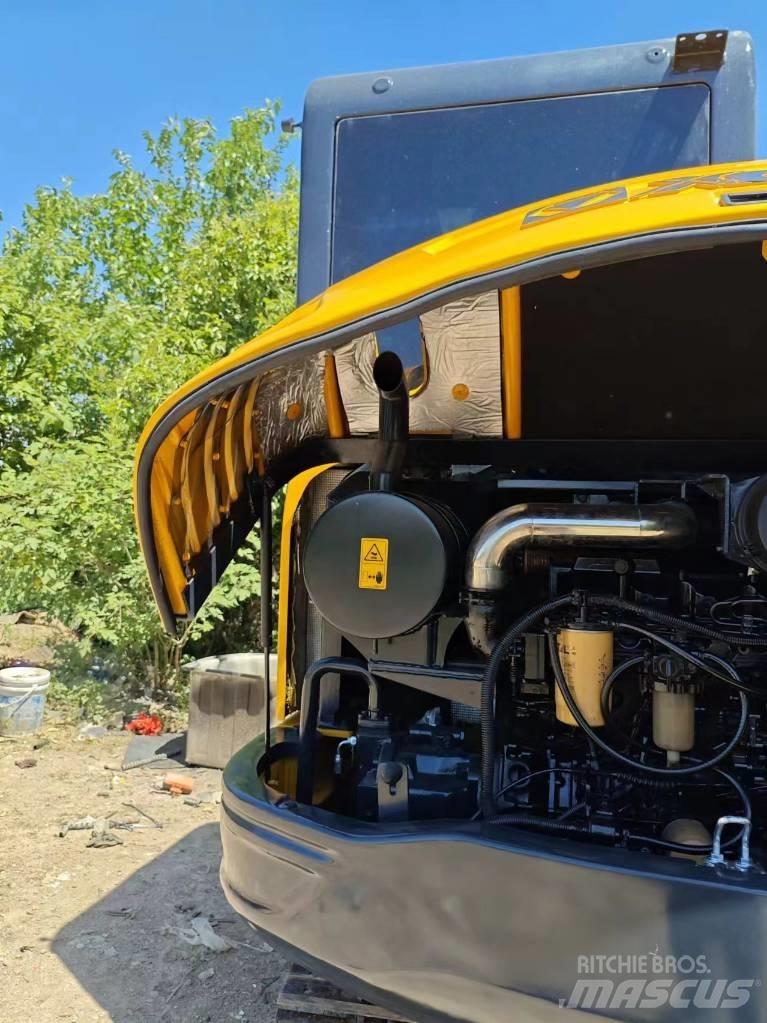 XCMG XE 60 DA Bandgrävare