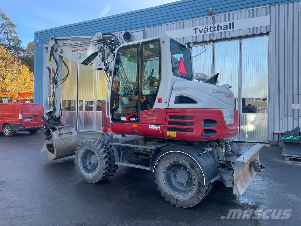 Takeuchi TB 295 W Hjulgrävare