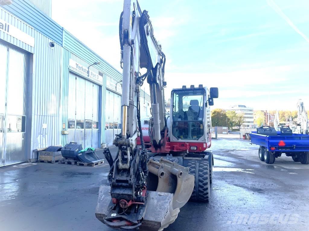 Takeuchi TB 295 W Hjulgrävare