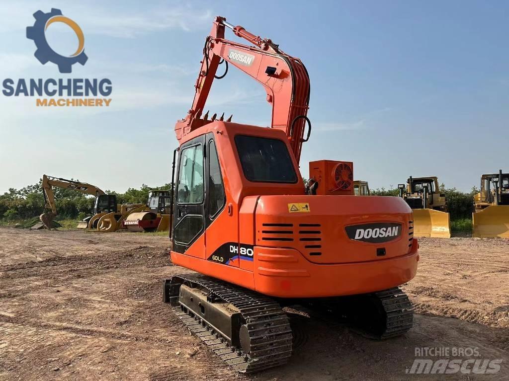 Doosan DH 80 Midigrävmaskiner 7t - 12t
