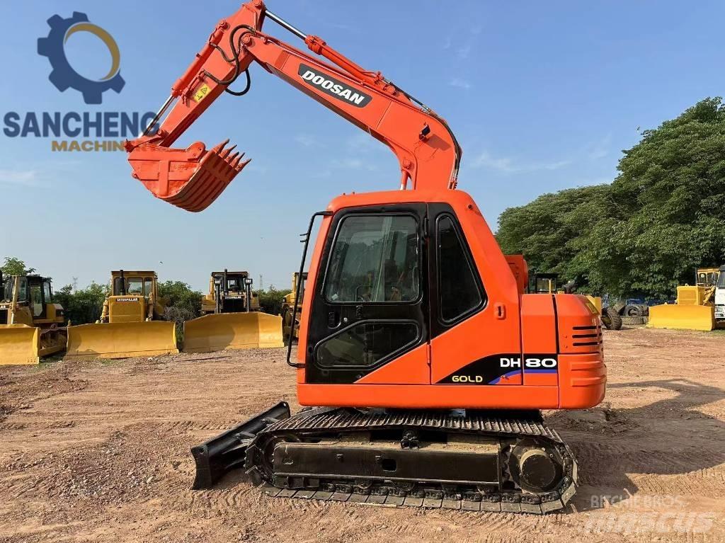 Doosan DH 80 Midigrävmaskiner 7t - 12t