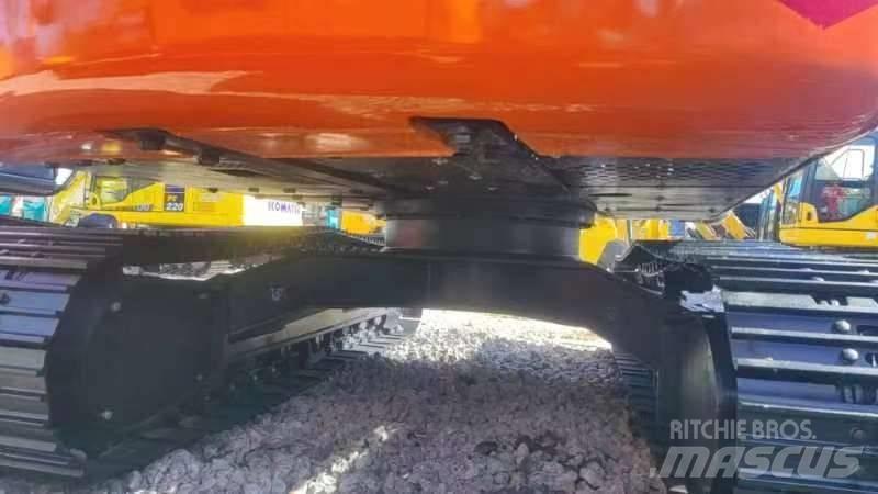 Hitachi ZX 120 Bandgrävare