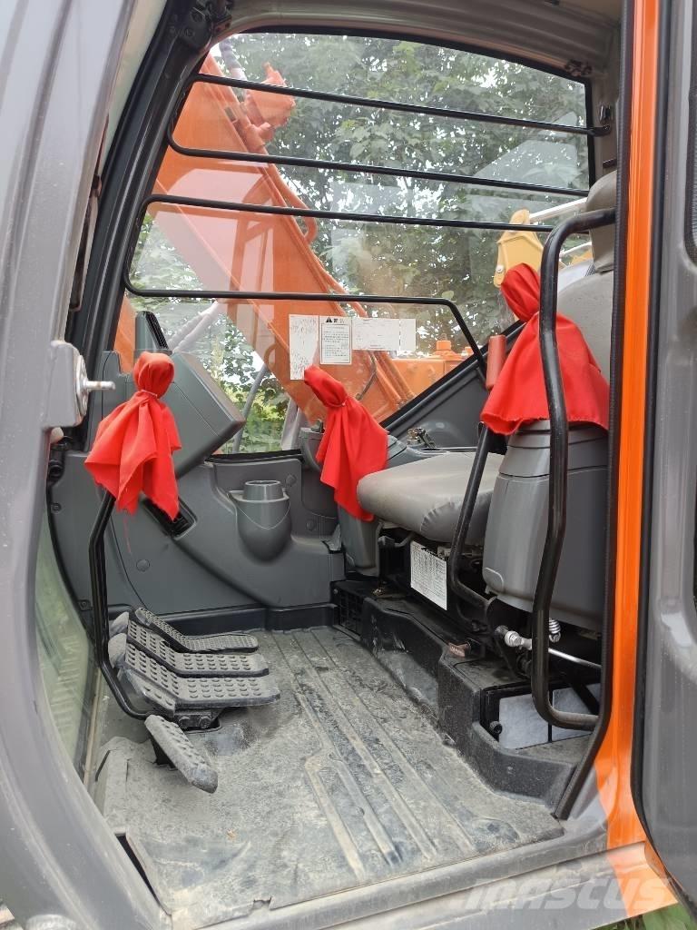 Hitachi ZX 80 Midigrävmaskiner 7t - 12t