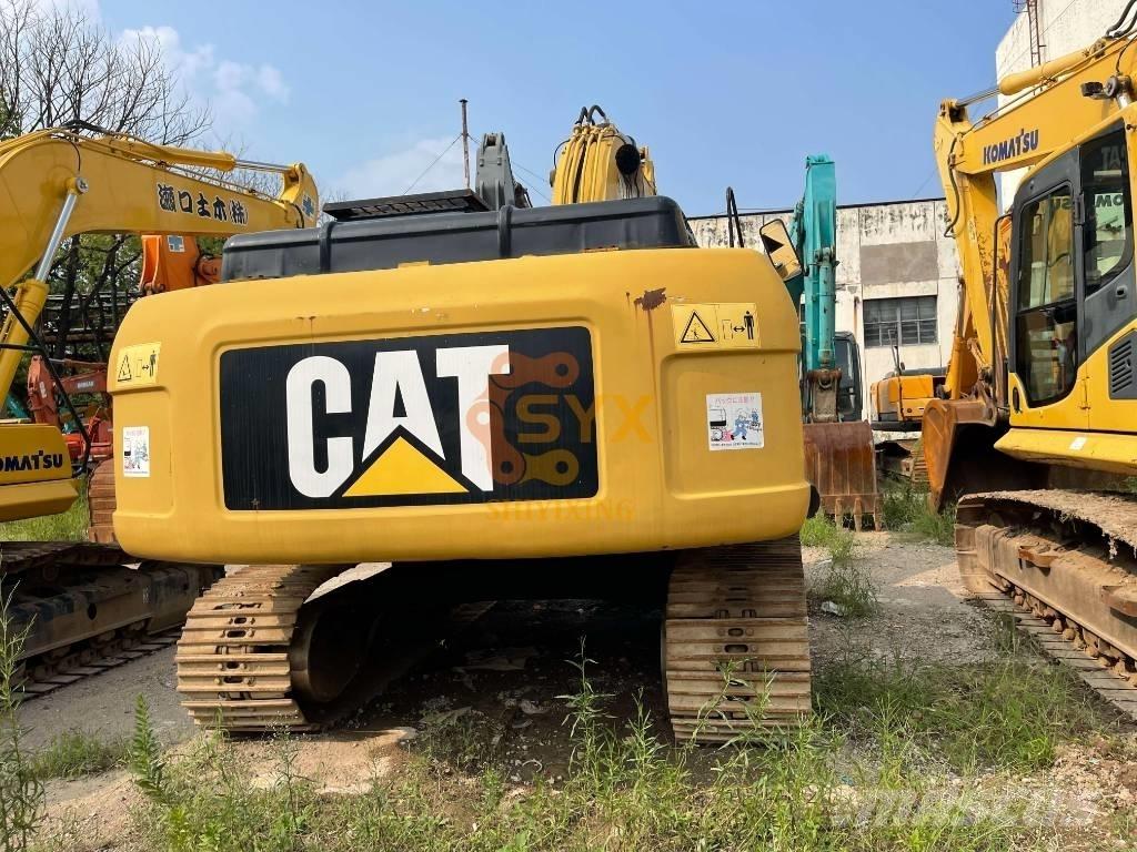 CAT 326 D2 Bandgrävare