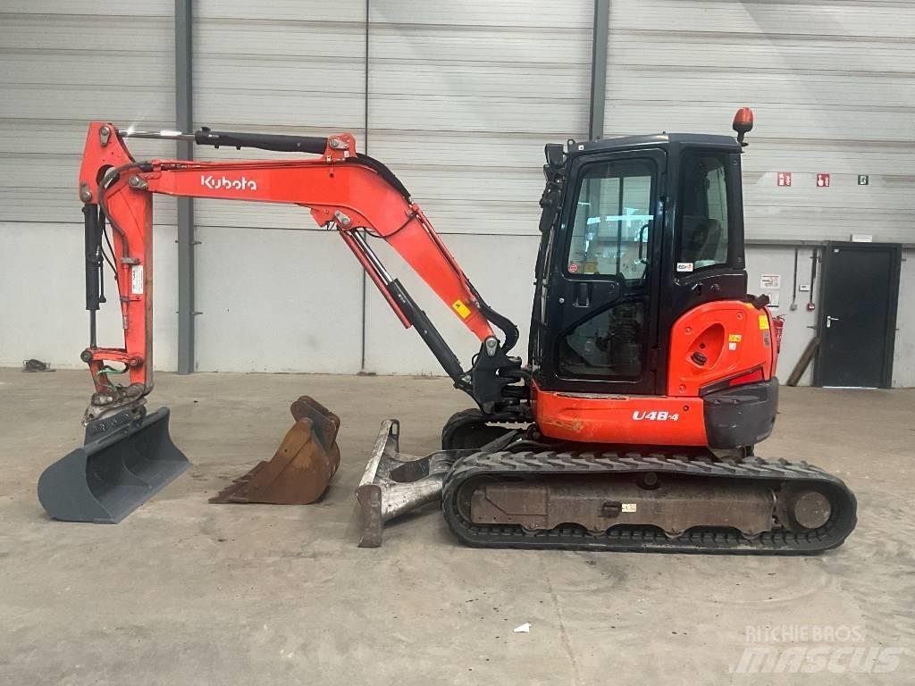 Kubota U 48-4 Minigrävare < 7t