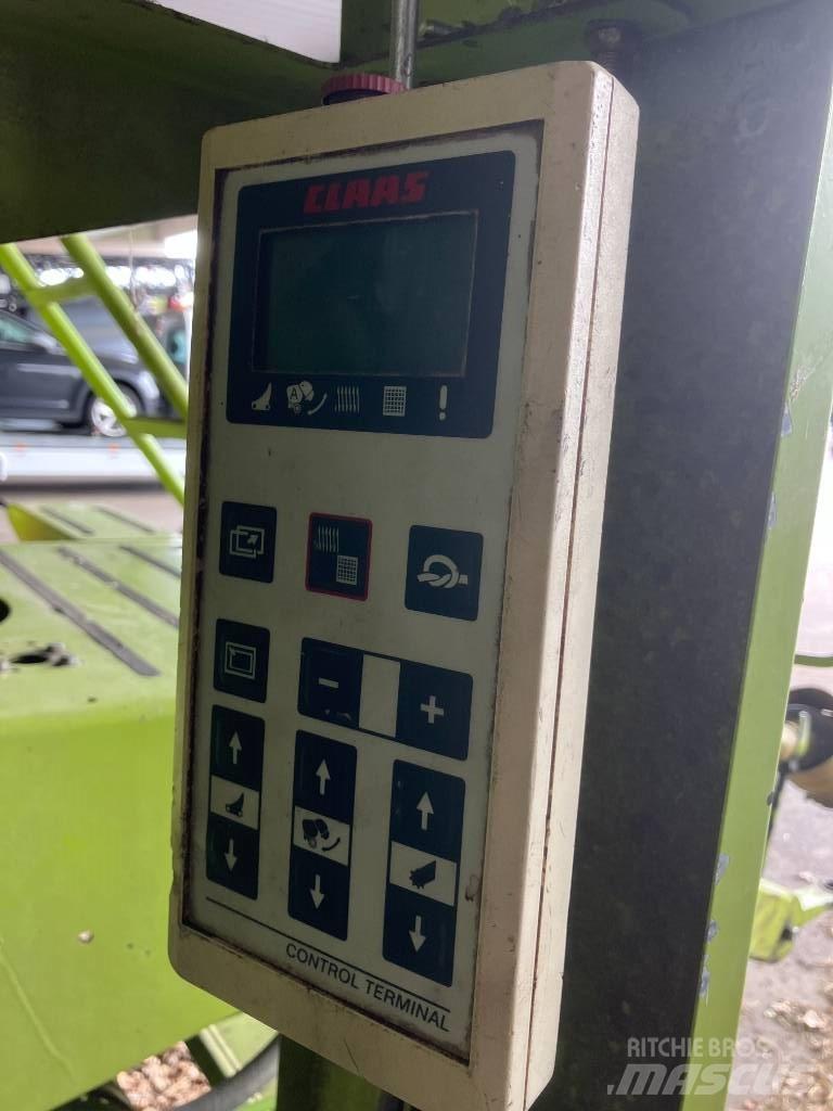 CLAAS Rollant 255 RC Rundbalspressar