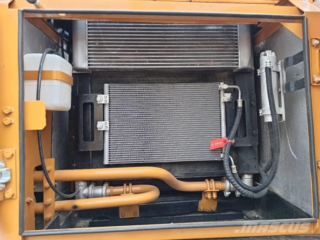 Sany SY 235 C Bandgrävare