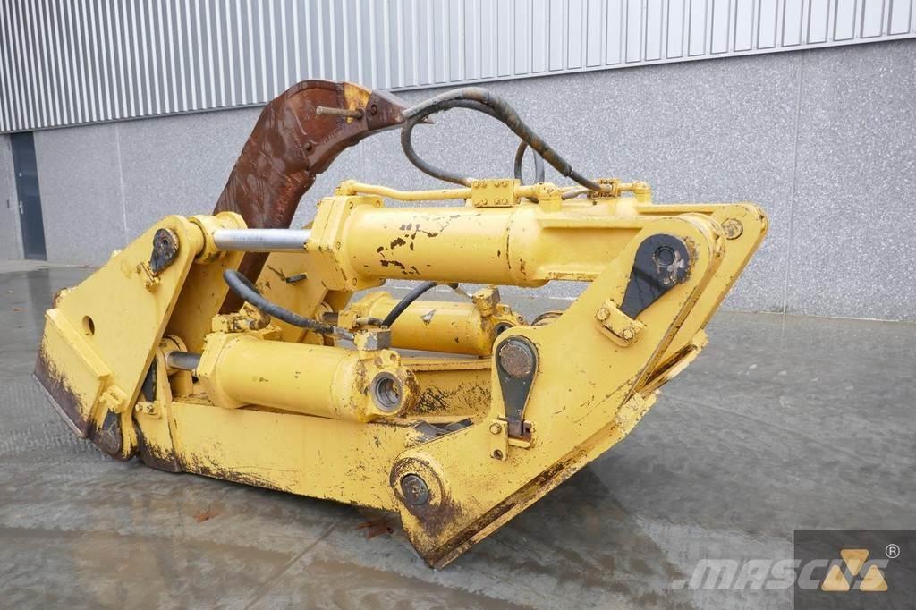 CAT D9H Ripper Övriga