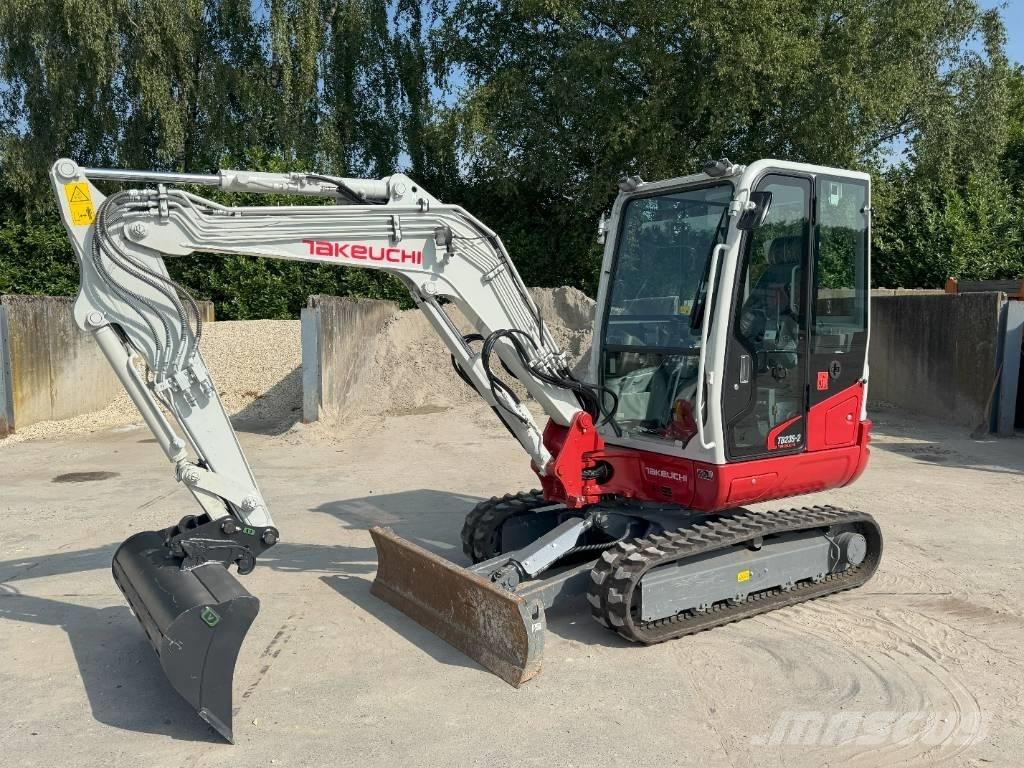 Takeuchi TB 235-2 Minigrävare < 7t