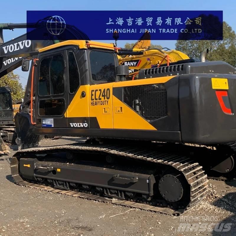Volvo EC 240 Bandgrävare