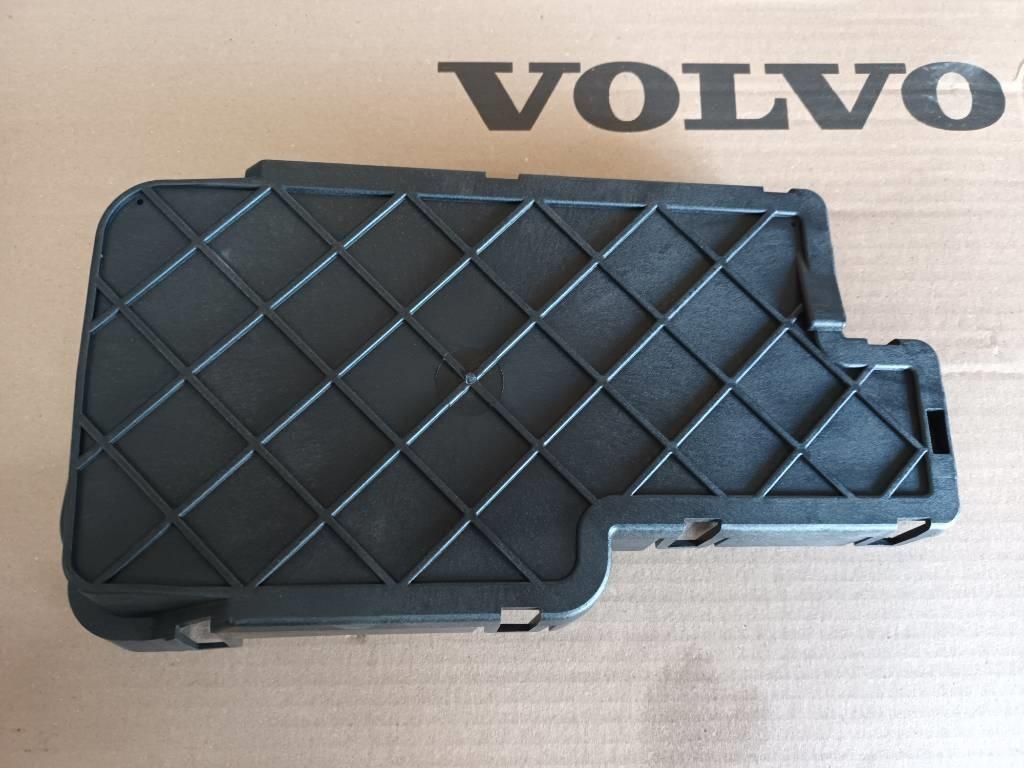 Volvo COVER 8171381 Chassi och upphängning