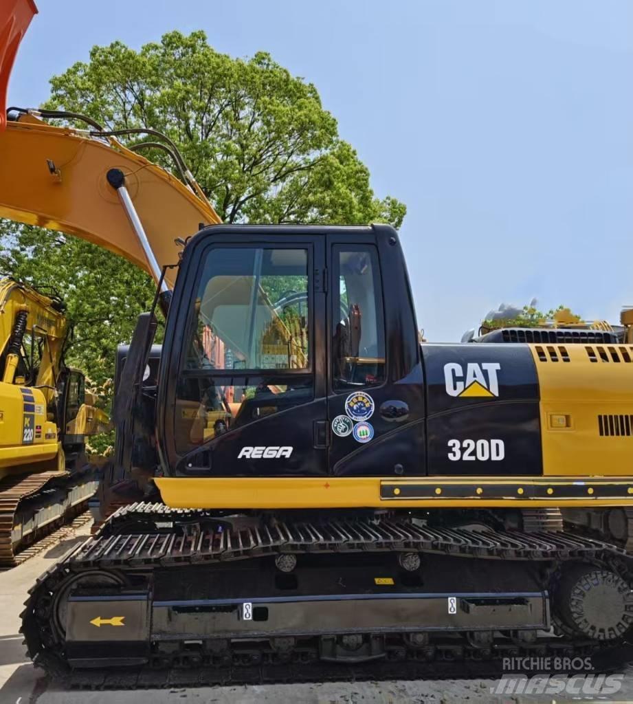 CAT 320 D Bandgrävare