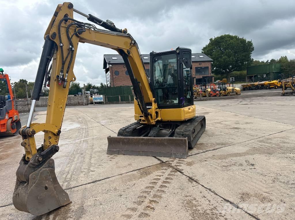 CAT 305 E2 CR Minigrävare < 7t