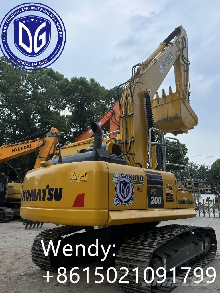Komatsu PC 200-8 Bandgrävare