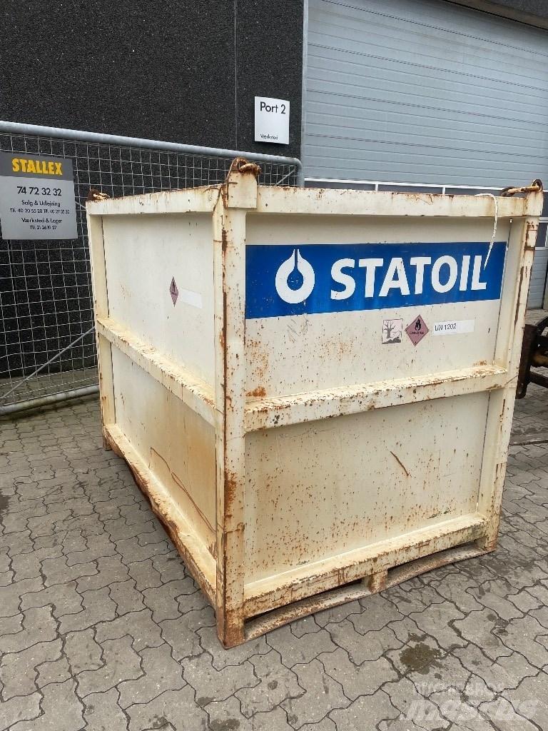  Roug 2000 L Tank Entreprenad - Övrigt