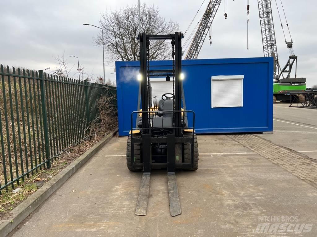 CAT GP 40 K L Gasolmotviktstruckar