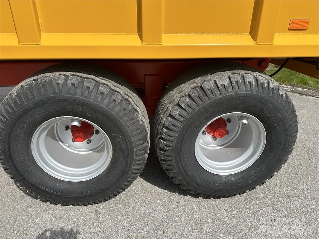 Möre T-041/K Tippvagnar